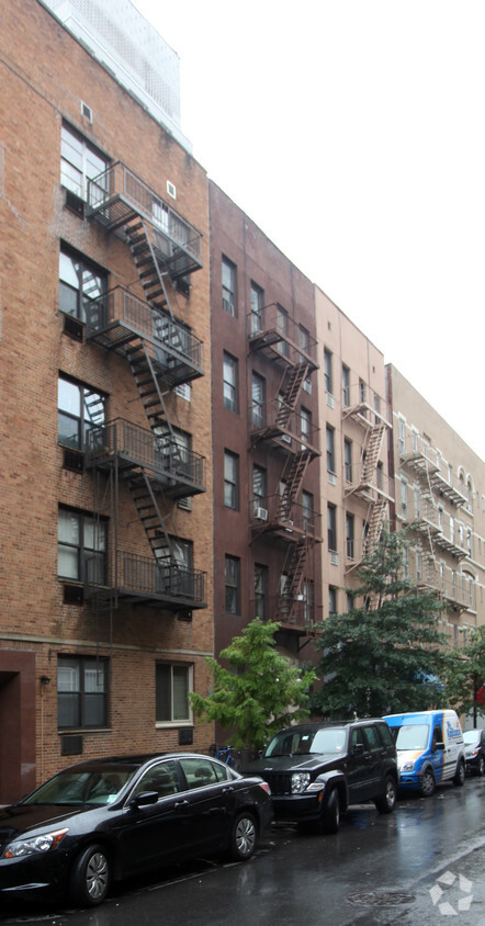 Primary Photo - 504 East 88th