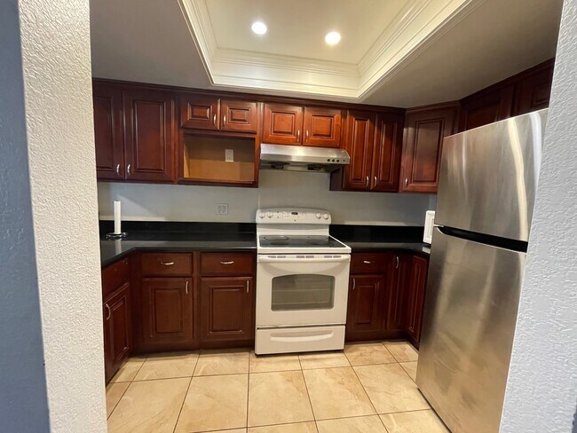 Building Photo - 814 Voyager Way