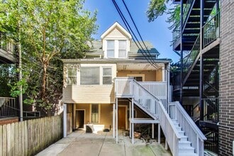 Building Photo - 2643 N Mildred Ave