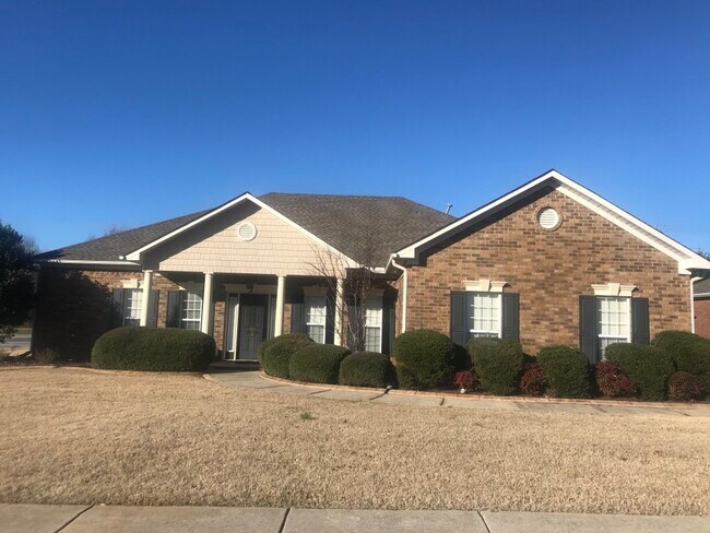 Foto del edificio - 113 Commonwealth Ct