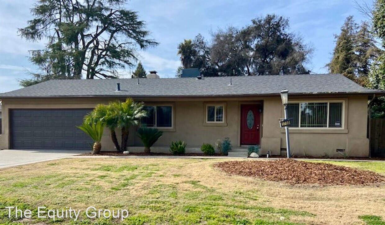 3 br, 2 bath House 1709 South County Cen... House Rental in Visalia