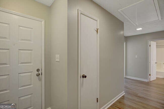 Foto del edificio - 107 Ridge View Ct