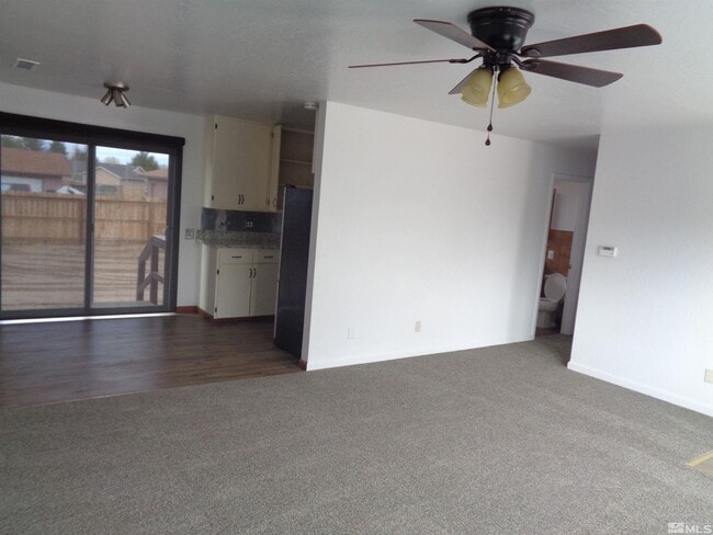 Building Photo - 1398 Topaz Ln