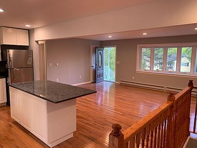 Building Photo - 16 Clearbrook Rd