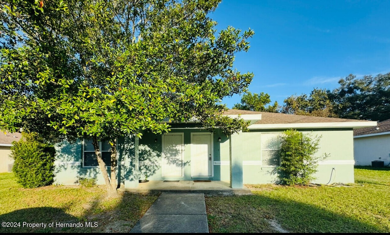 Foto principal - 1163 N Tiger Point