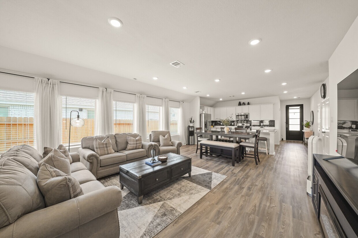 Primary Photo - 3019 Live Springs Ct