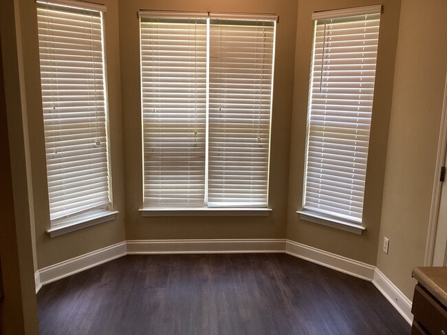 Building Photo - 15 Commissioners Ct