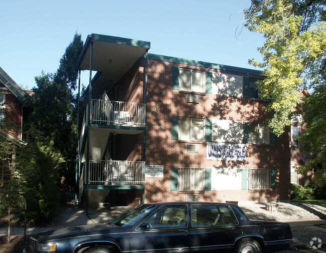 Building Photo - Congress Park Flats