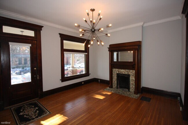 Building Photo - 3 br, 2.5 bath Condo - 232 Wilber Avenue