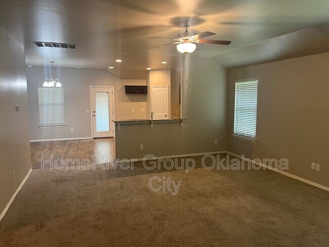 Building Photo - 408 Fallview Ct