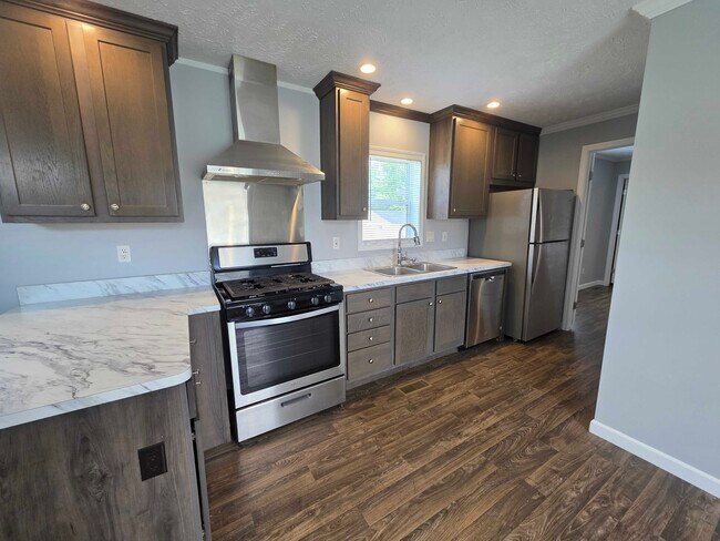 Foto del edificio - 3610 Pinoak St