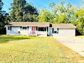 Building Photo - 7707 Canyon Dr