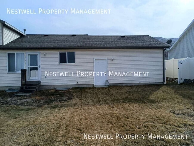 Building Photo - 5674 Prospero Ln