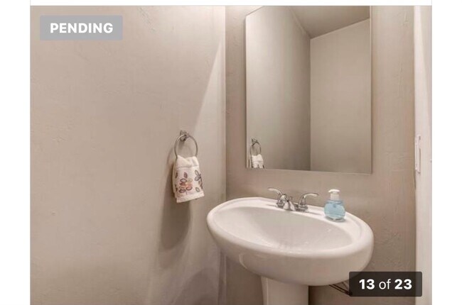 Foto del edificio - 10233 Hidden Village Dr