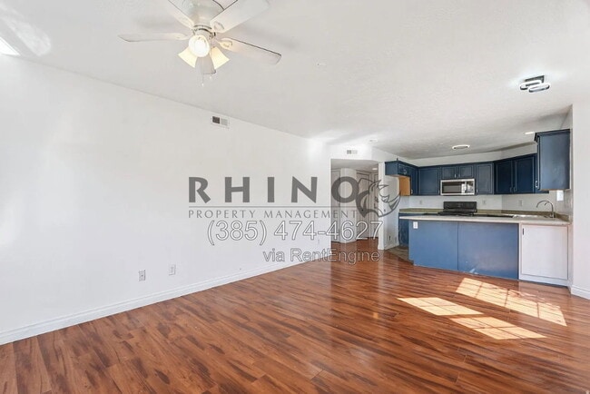 Building Photo - 14026 Sonora Way