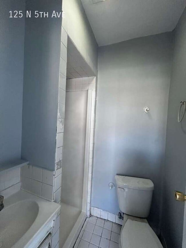 Photo - 125 N 5th Ave Apartment