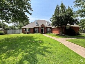 Building Photo - 5408 W Redbud St