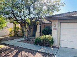 Building Photo - 1815 W Trail Blazer Dr