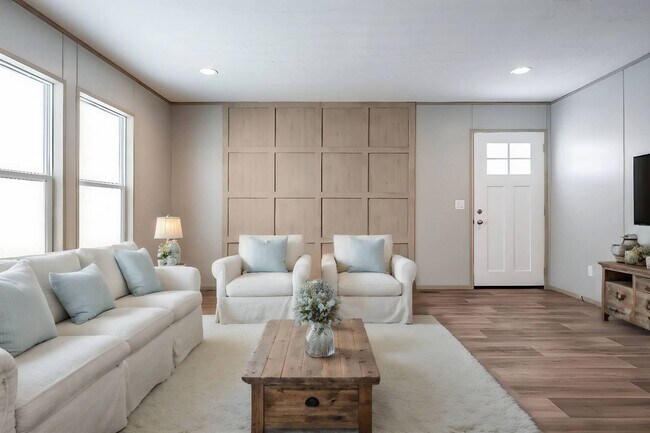 Foto del edificio - 1800 Oak Grove Rd E