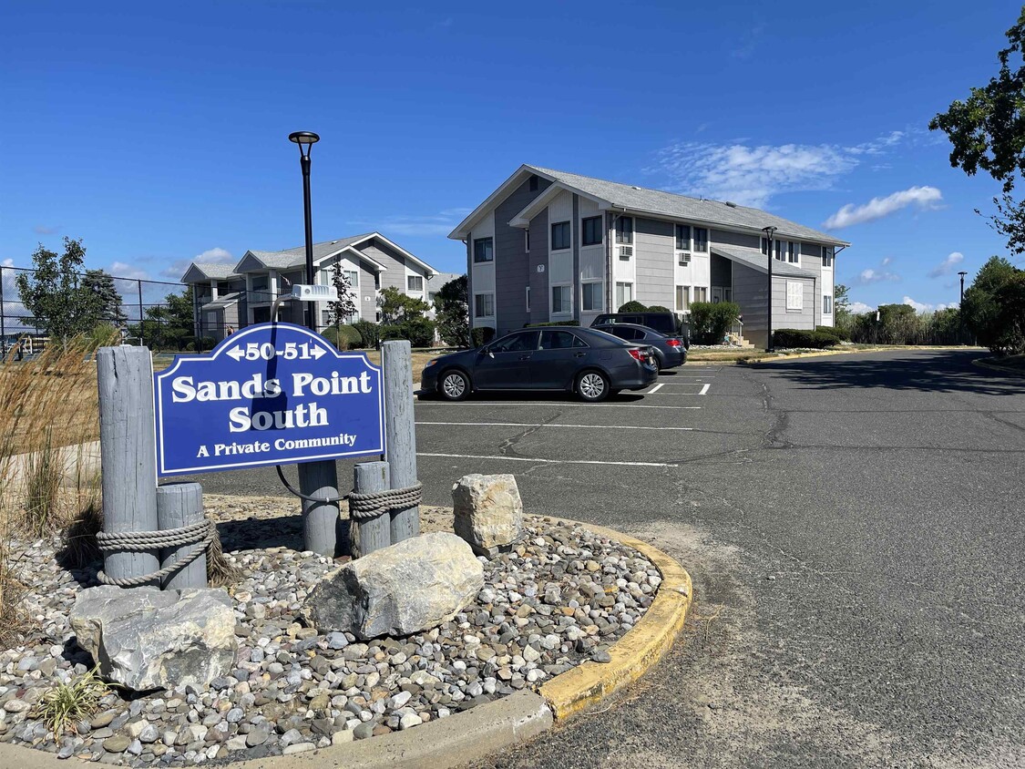 51 Valentine St Unit 3A, Monmouth Beach, NJ 07750 Condo for Rent in