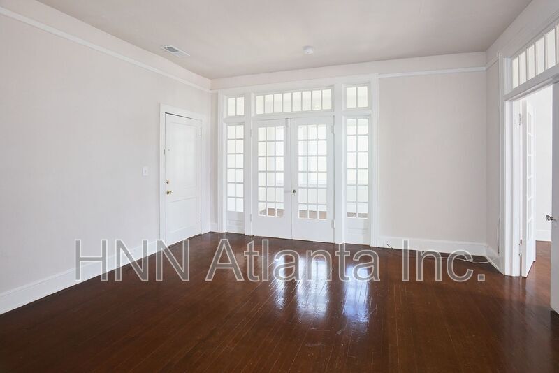 Foto principal - 442 Seminole Ave, NE