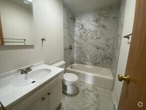 Building Photo - 211 Willow Way