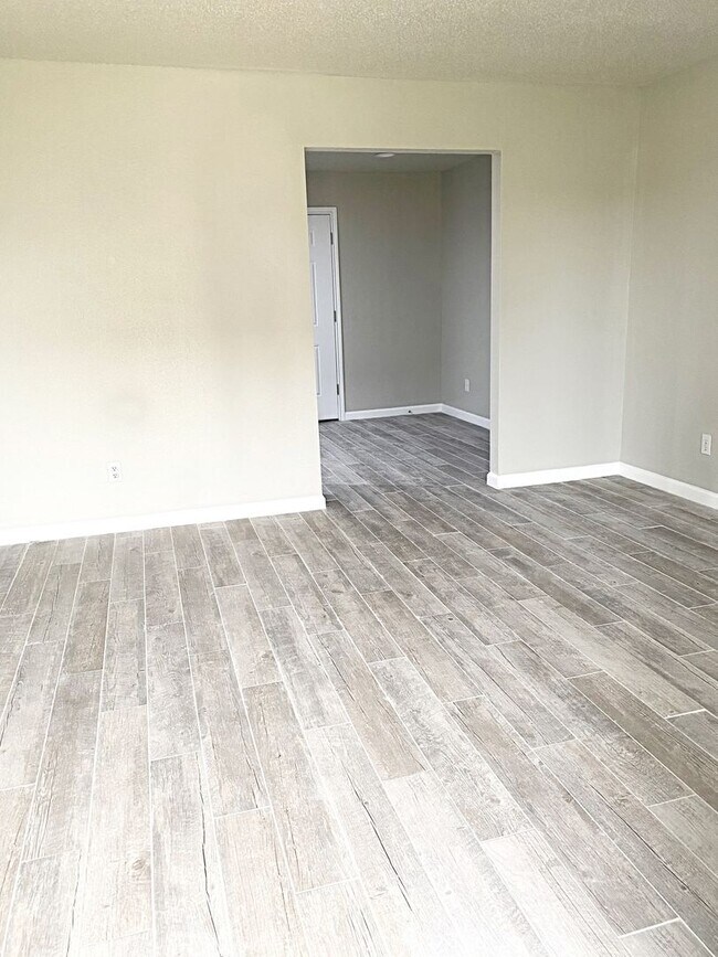 6021B Bedford, Beaumont, TX 77708 House Rental in Beaumont, TX