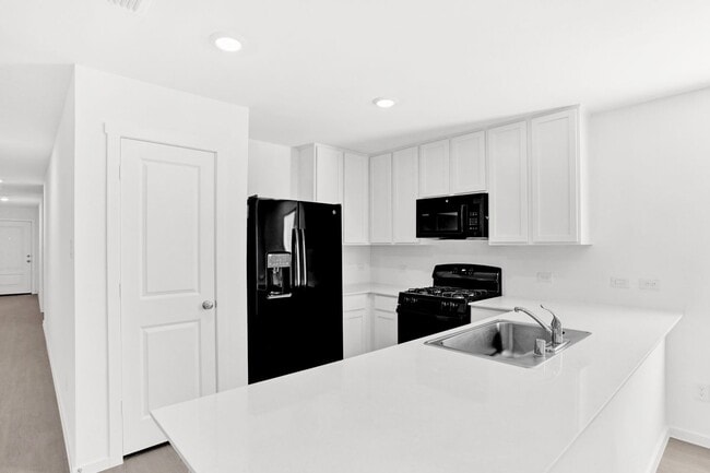 Building Photo - 1009 Macnab Dr