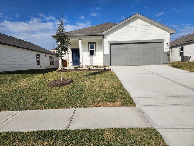 Building Photo - 31322 Gayle Prairie Oaks St