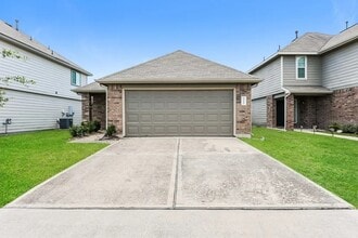 Building Photo - 13122 City Grn Trl