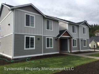 Foto principal - 105 Larson St E