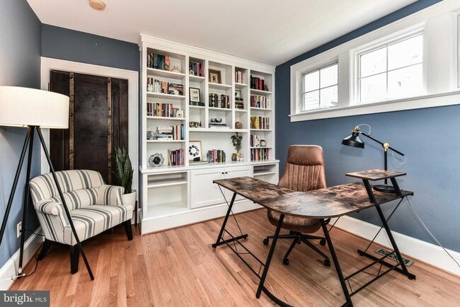 Foto del edificio - 904 Park Ave