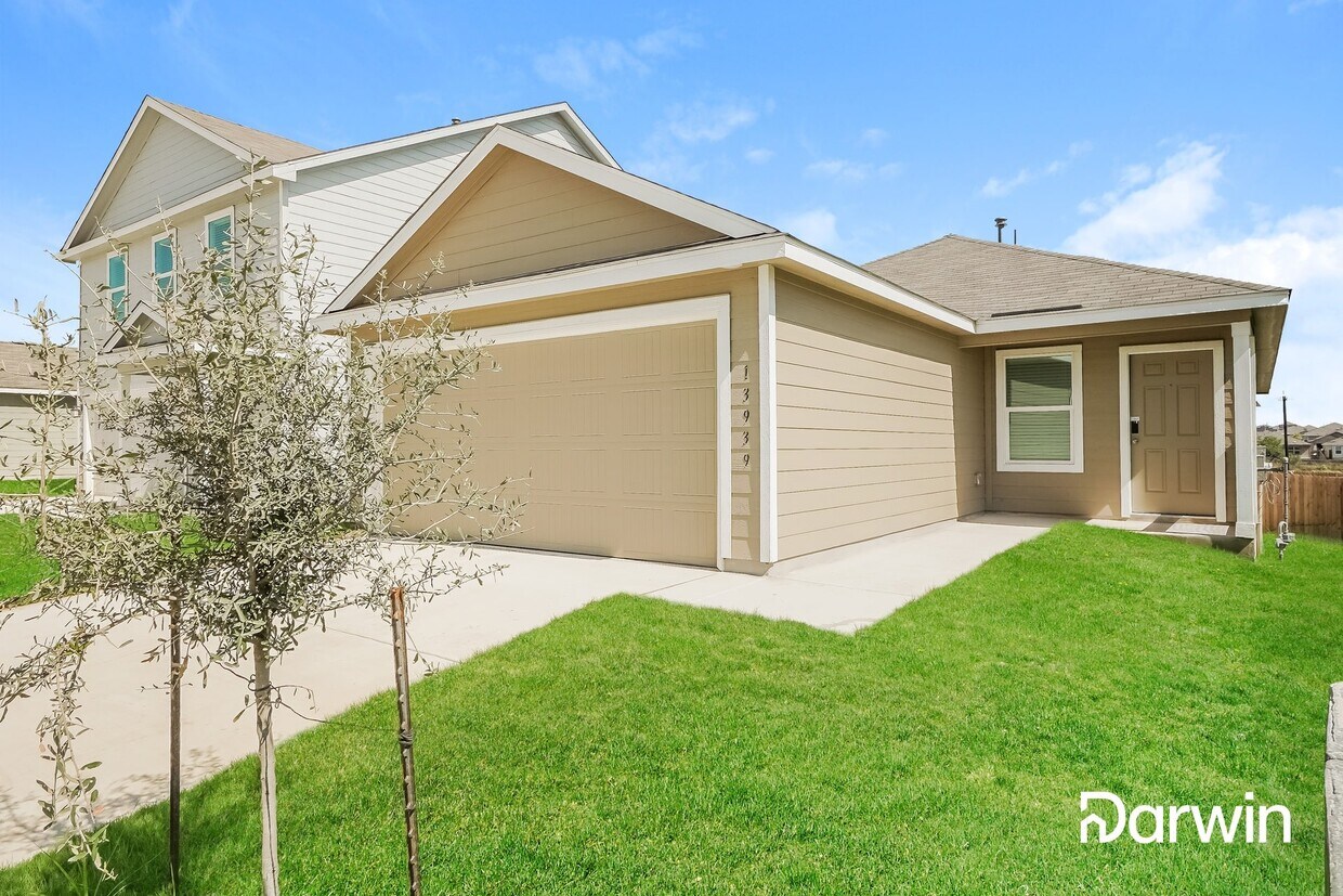 Foto principal - 13939 Bull Cove, San Antonio, TX 78252