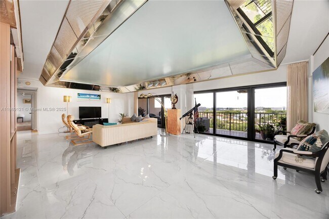 Foto del edificio - 1800 NE 114th St