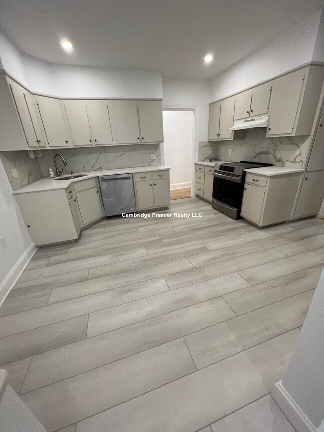 Foto del edificio - 94 Berkshire St