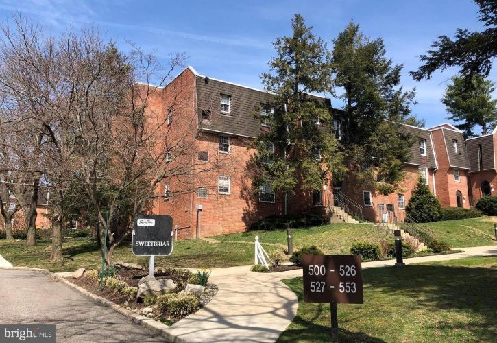 4000 Gypsy Ln, Philadelphia, PA 19129 House for Rent in Philadelphia