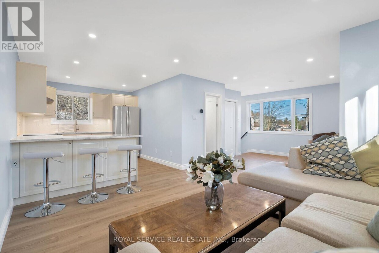 Photo principale - 64 Maple St