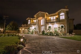Building Photo - 10062 Valley Circle Blvd