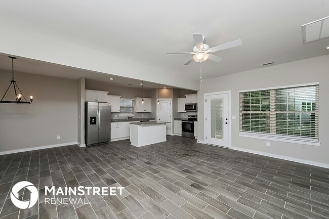 Foto del edificio - 5405 Nancy Seward Dr