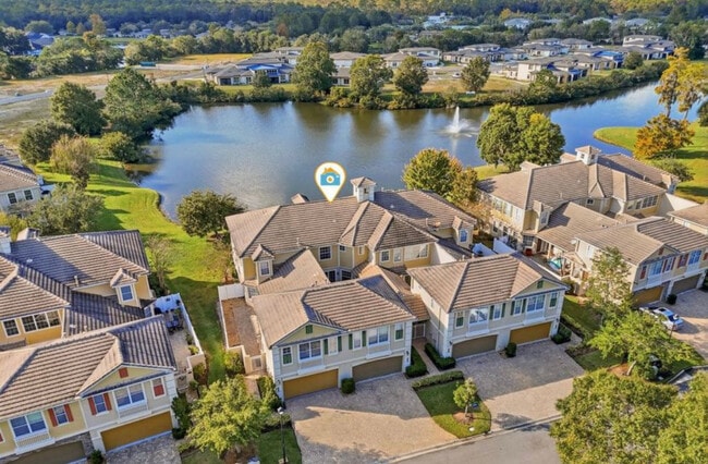 Foto del edificio - 531 Hedgewood Dr