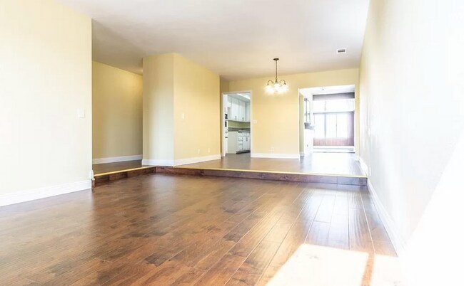 Building Photo - SPRING VALLEY LAKE 3 BEDROOM