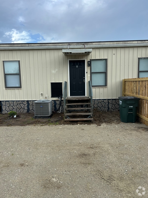Building Photo - 124 Worthington Dr