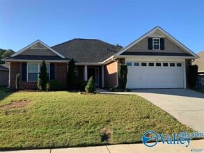 Building Photo - 113 Potters Wheel NW