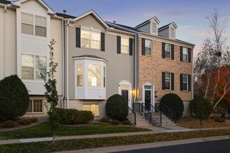 Building Photo - 15729 Porchlight Ln