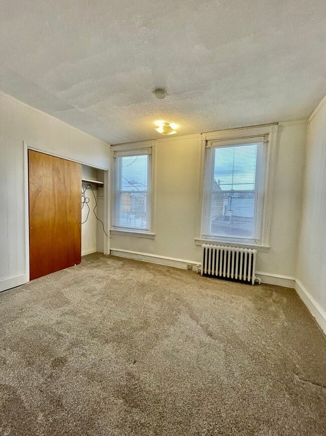 Building Photo - 2BR/1BA , Port Richmond, Available Now