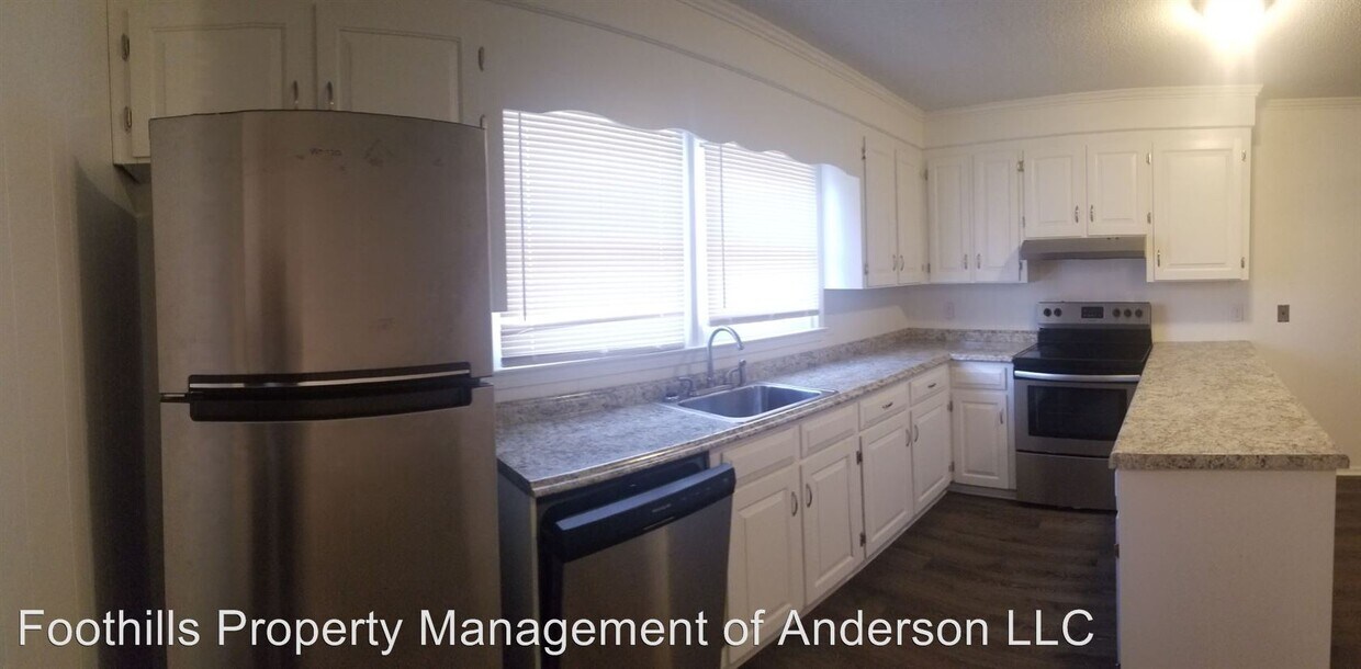 Foto principal - 130 Tanglewood Dr