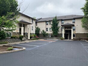 Building Photo - 5670 SW Erickson Ave