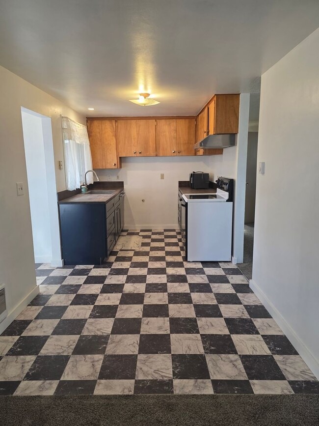 Foto del edificio - 3 bed 1 bath w/ detached garage in Ephrata