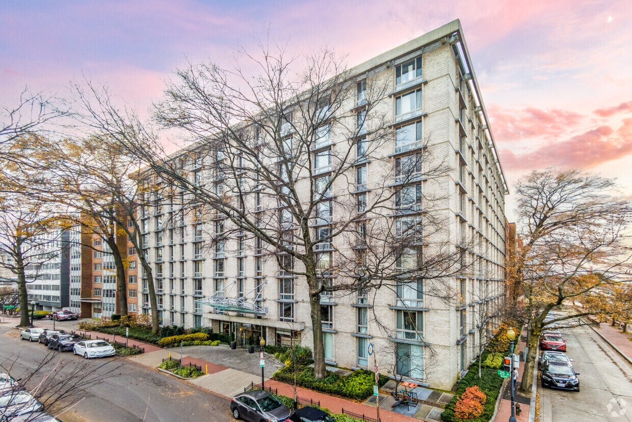 Claridge House Apartments in Washington, DC