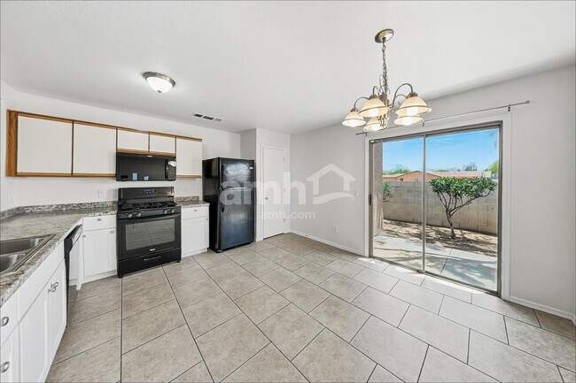 Foto del edificio - 6159 S Avenue De La Chandelle